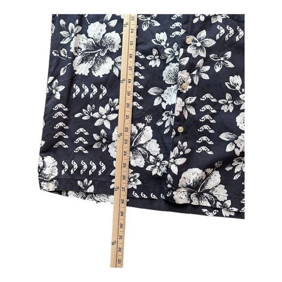 GAP Blue and White Hawaiian Floral Men's Shirt Size Large - Picture 3 of 4